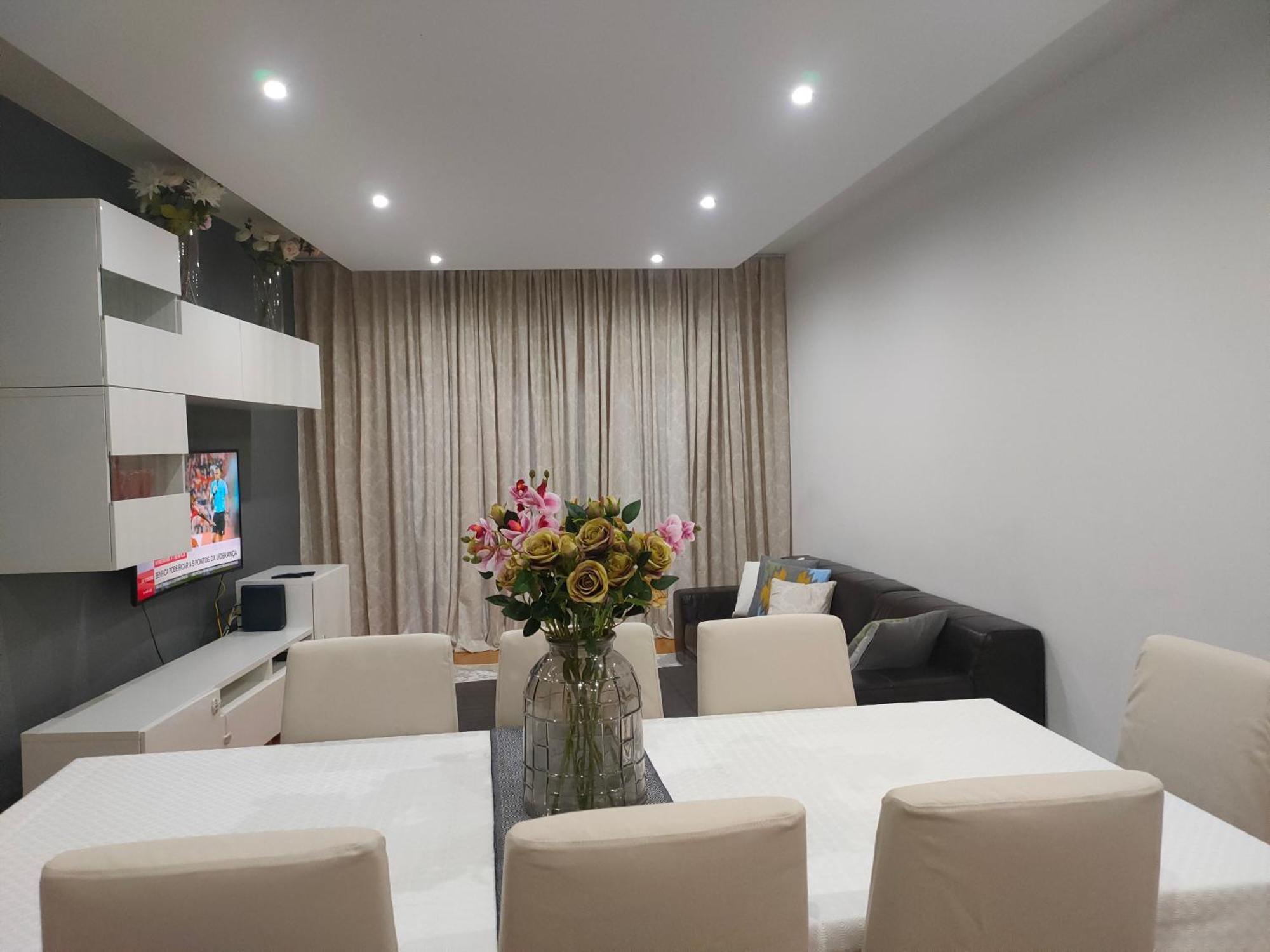 Adalberto Nascimento Luxury Aparta-Hostel At Colinas Do Cruzeiro Odivelas  Εξωτερικό φωτογραφία