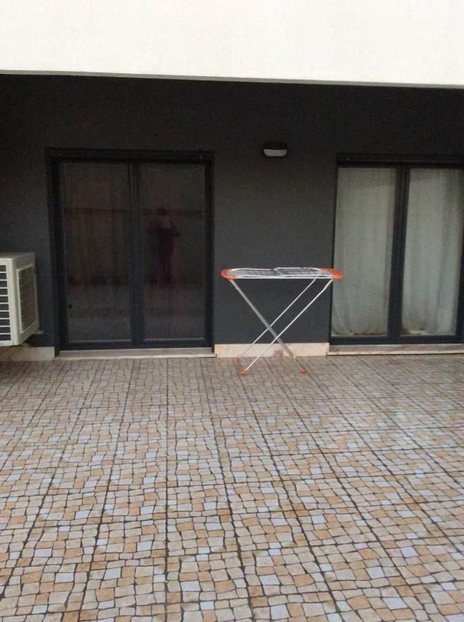 Adalberto Nascimento Luxury Aparta-Hostel At Colinas Do Cruzeiro Odivelas  Εξωτερικό φωτογραφία