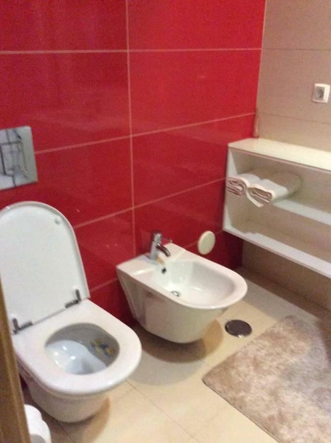 Adalberto Nascimento Luxury Aparta-Hostel At Colinas Do Cruzeiro Odivelas  Εξωτερικό φωτογραφία